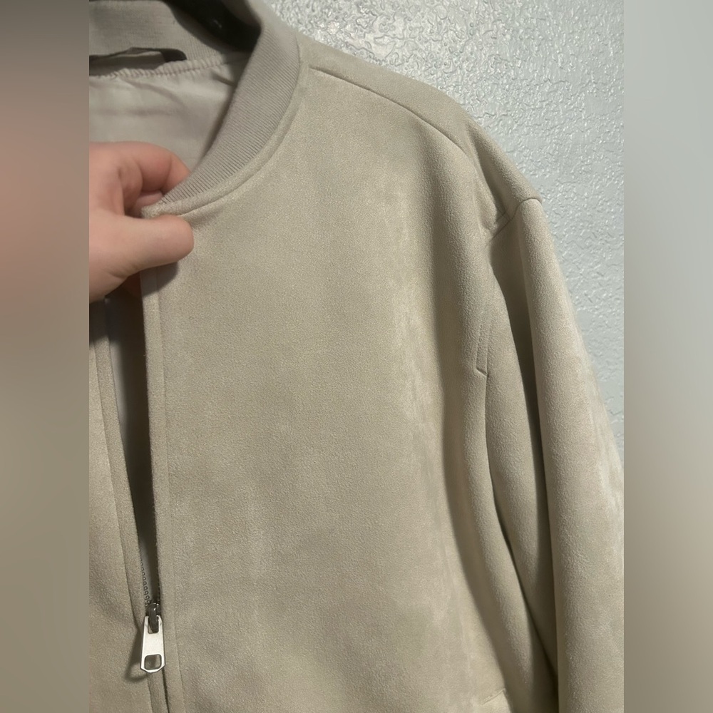 Zara women’s suede bomber jacket - Picture 5 of 6